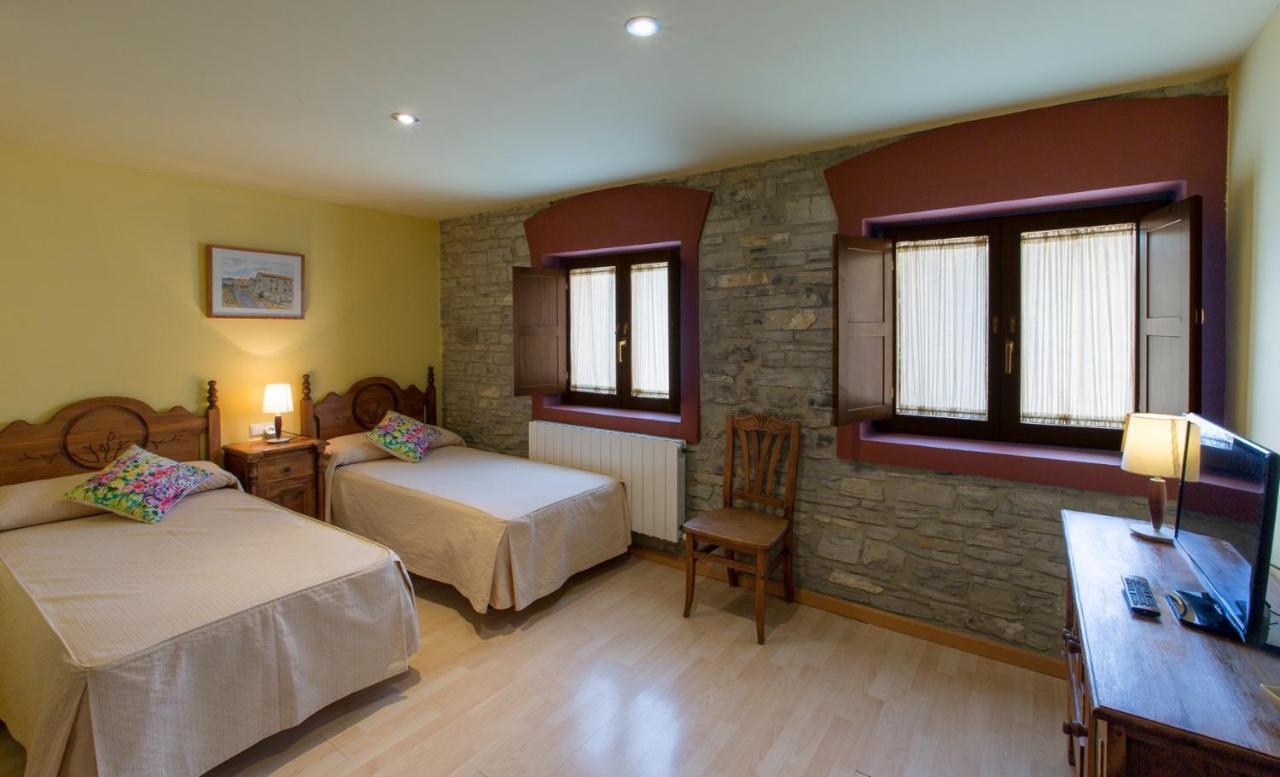 Hotel Rural Los Cerezos De Yanguas 외부 사진