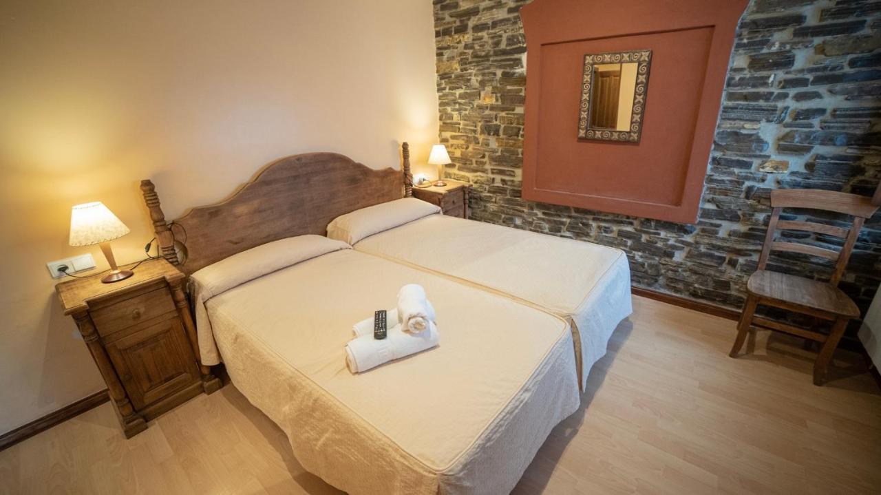 Hotel Rural Los Cerezos De Yanguas 외부 사진